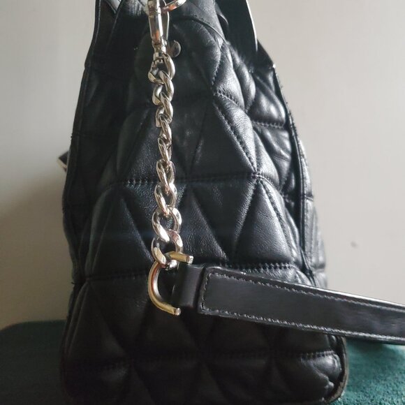 Michael Kors Black quilted leather shoulder bag - Picture 8 of 10